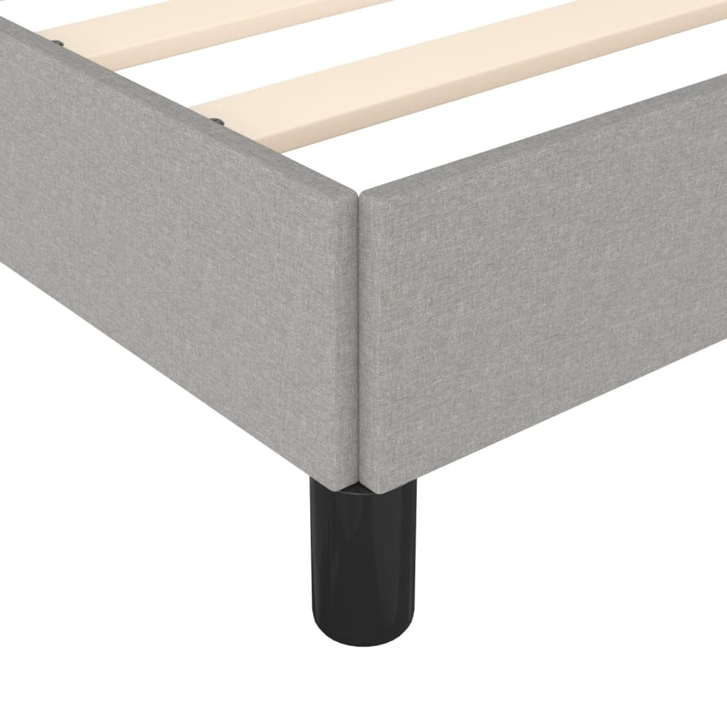 Cadre de lit sans matelas gris clair 120 x 200 cm tissu - 7