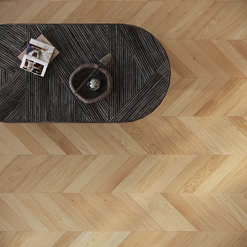 Parquet Contrecollé Point de Hongrie 610 x 90 x 15/4mm / Chêne Vernis Mat Invisible - Aspect Brut 15mm / PEFC - 2
