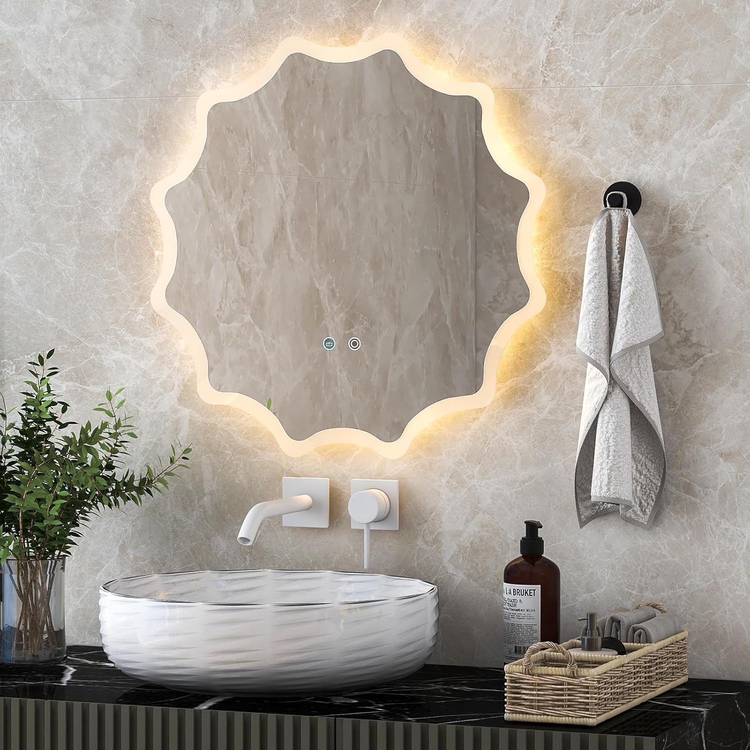 Lustro Ścienne do Łazienki 60 x 60 cm, z Inteligentnym Ekranem Dotykowym, 3 Kolorami LED i Funkcją Przeciwmgielną, Przeciwwybuchowe, Faliste Krawędzie