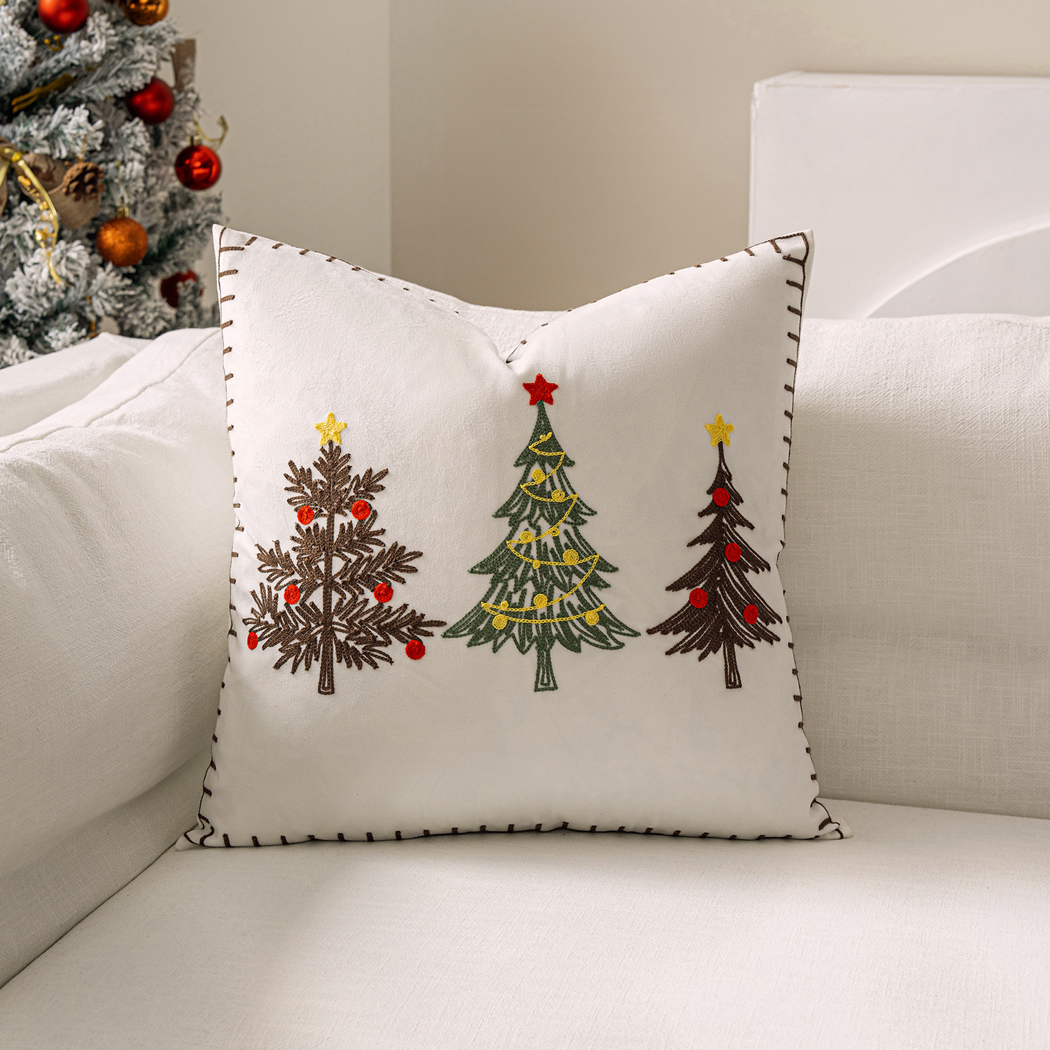 Conjunto de capas de almofada decorativas de Natal com 2 peças para sala de estar, desenho de árvore de Natal bordado, branca, 45 x 45 cm - 2