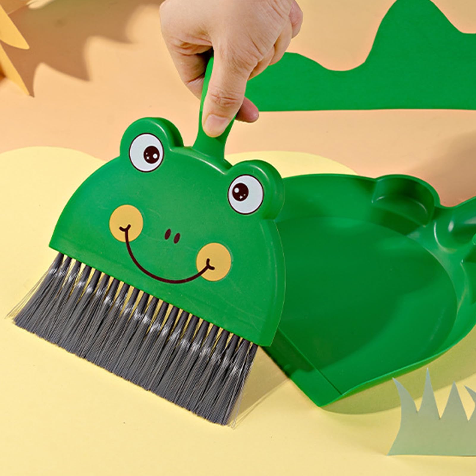 Ensemble pelle et balayette à poussière, mini balai de nettoyage portable avec pelle à poussière pour bureau (grenouille) - 7