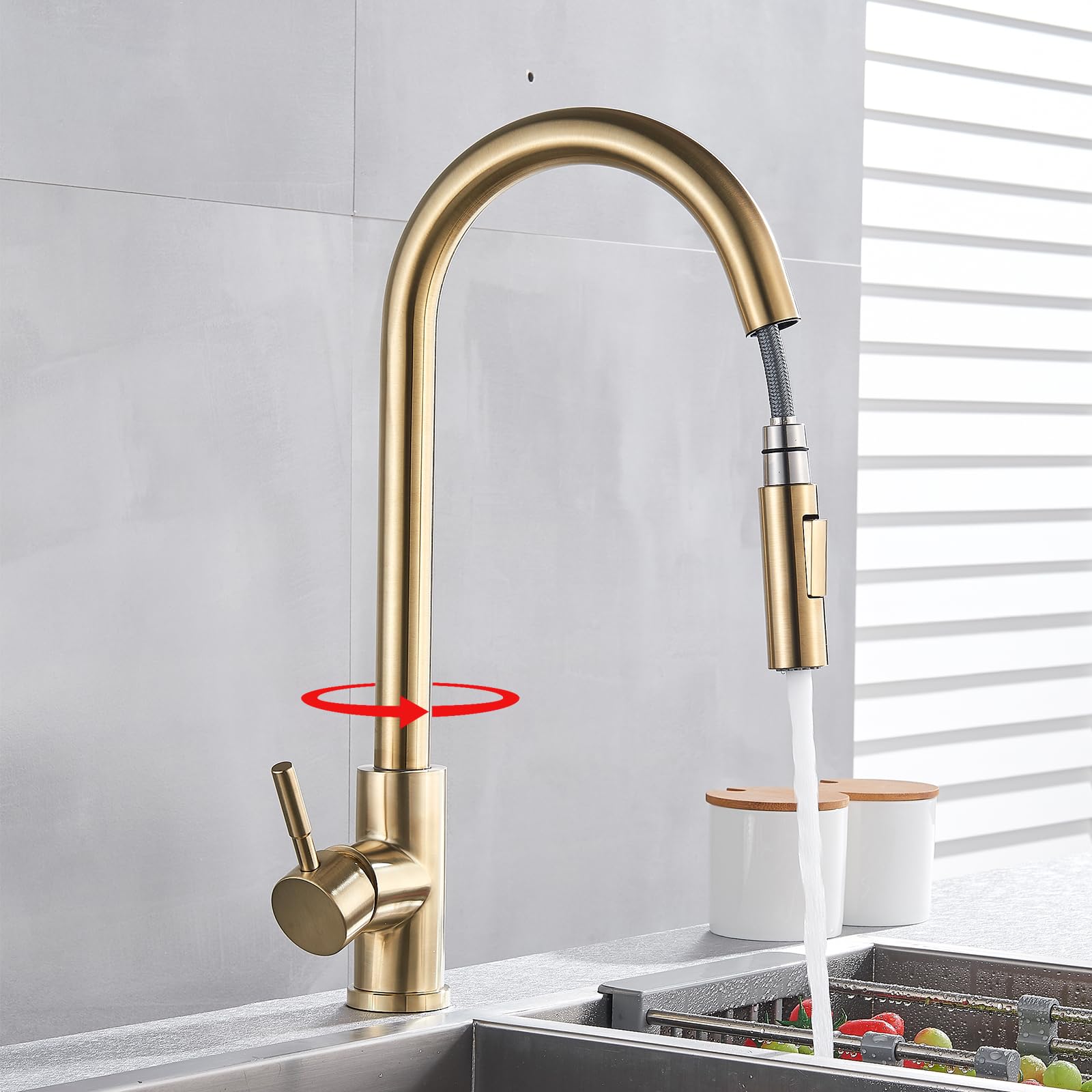 Wyciągana bateria kuchenna z 2 funkcjami, obrotowa o 360° ze złotą baterią mieszającą