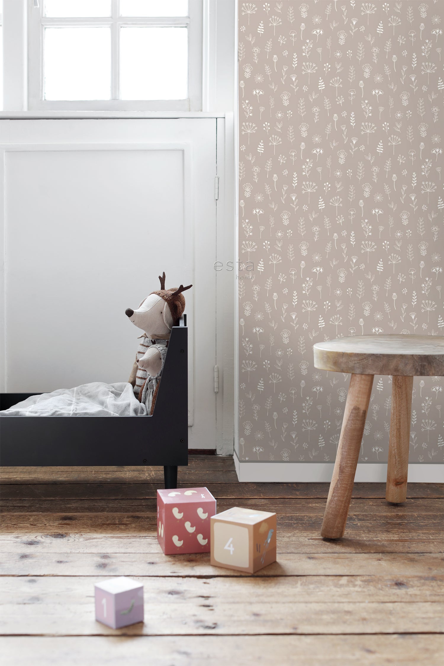 Papier peint fleurs vieux rose et blanc - 53 cm x 10.05 m - ESTAhome - 2