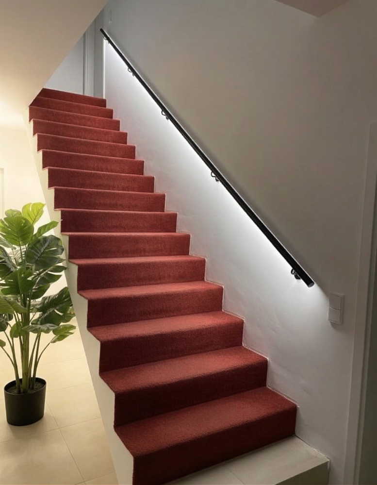 Main courante d'escalier en acier inoxydableCOULEUR NOIRE avec LED - 4,5 mètres - 5