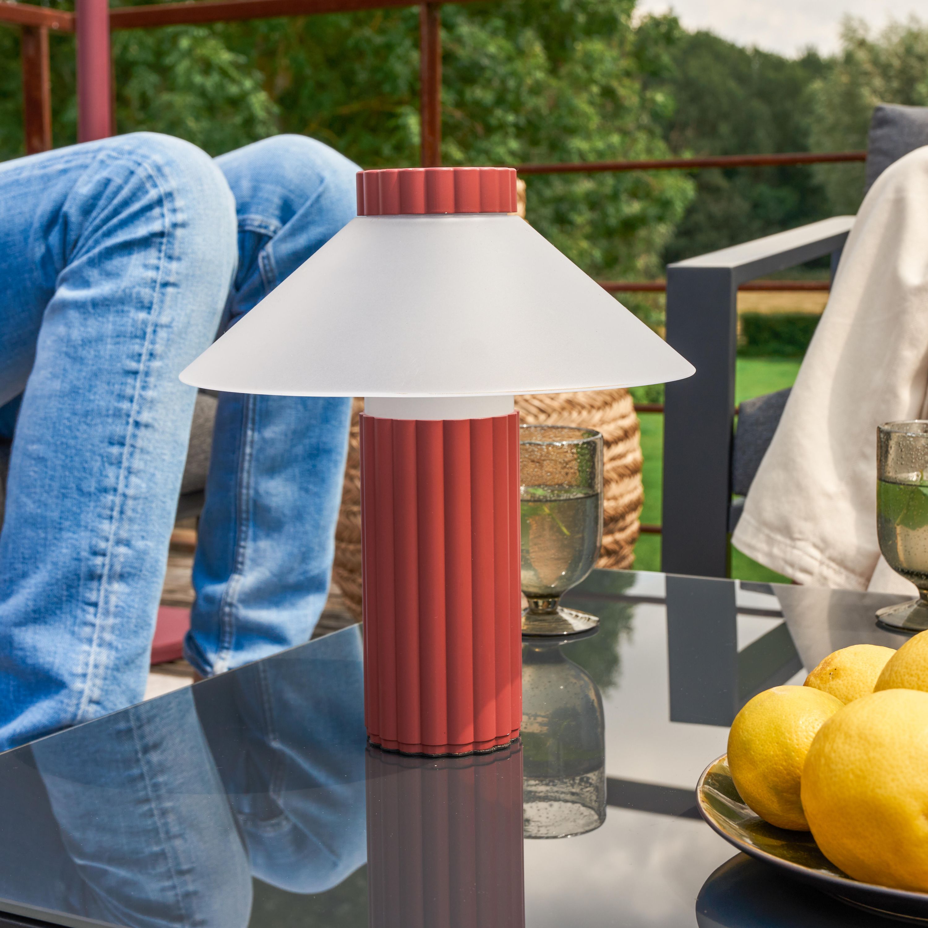 Lâmpada solar Doria 400 Lúmenes vermelha INSPIRE - 4