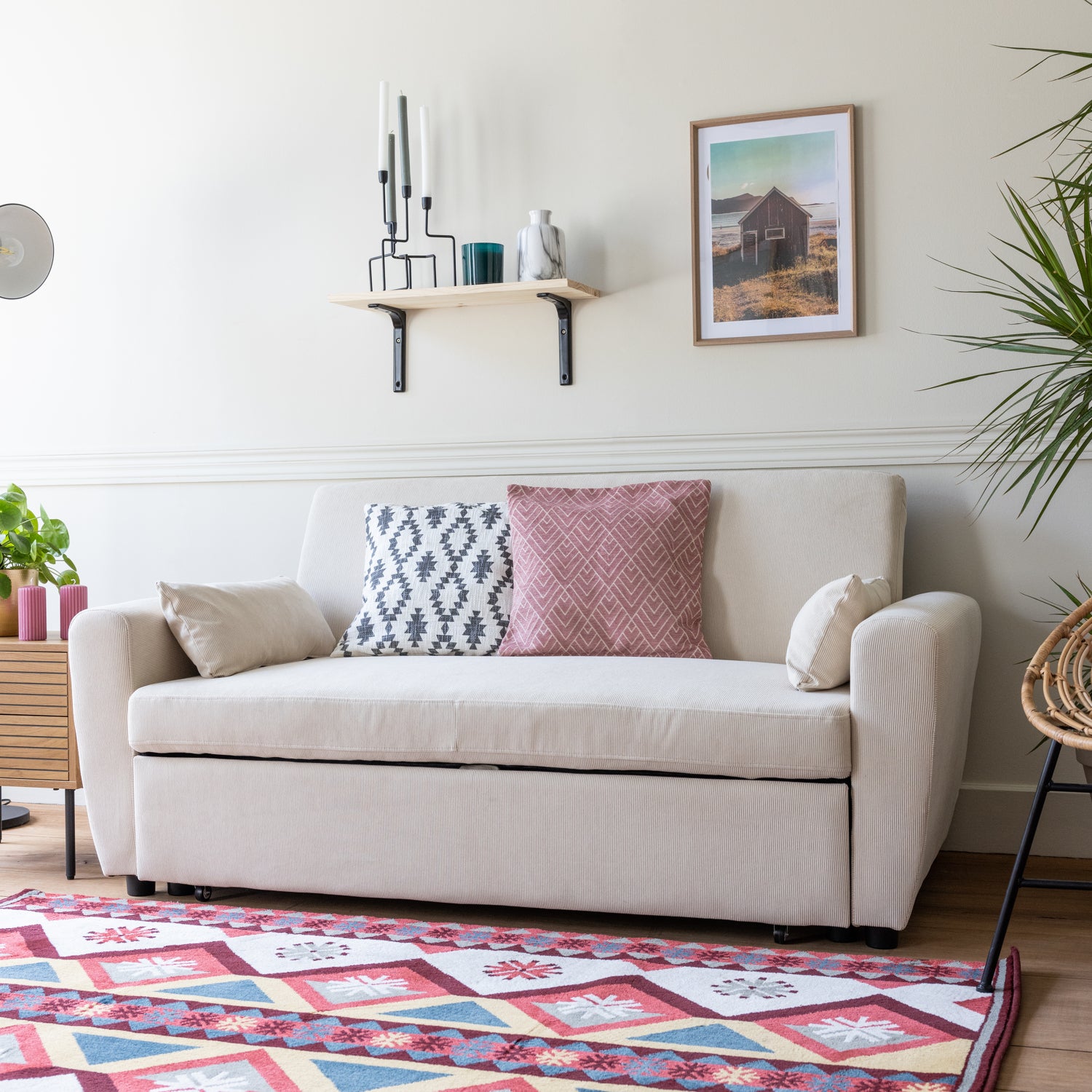 Beżowa sztruksowa 2-osobowa rozkładana sofa MATT