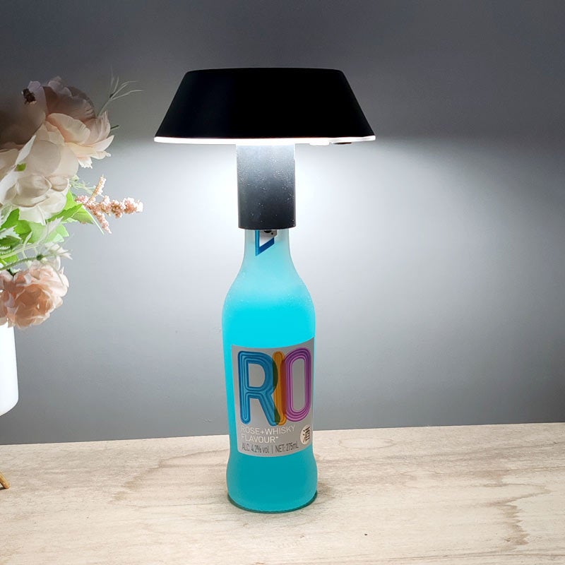 Dotykowa lampa w kształcie butelki wina, zmienna intensywność 3 kolory, bez paska świetlnego, do restauracji, baru, czarna, 13 x 9 cm