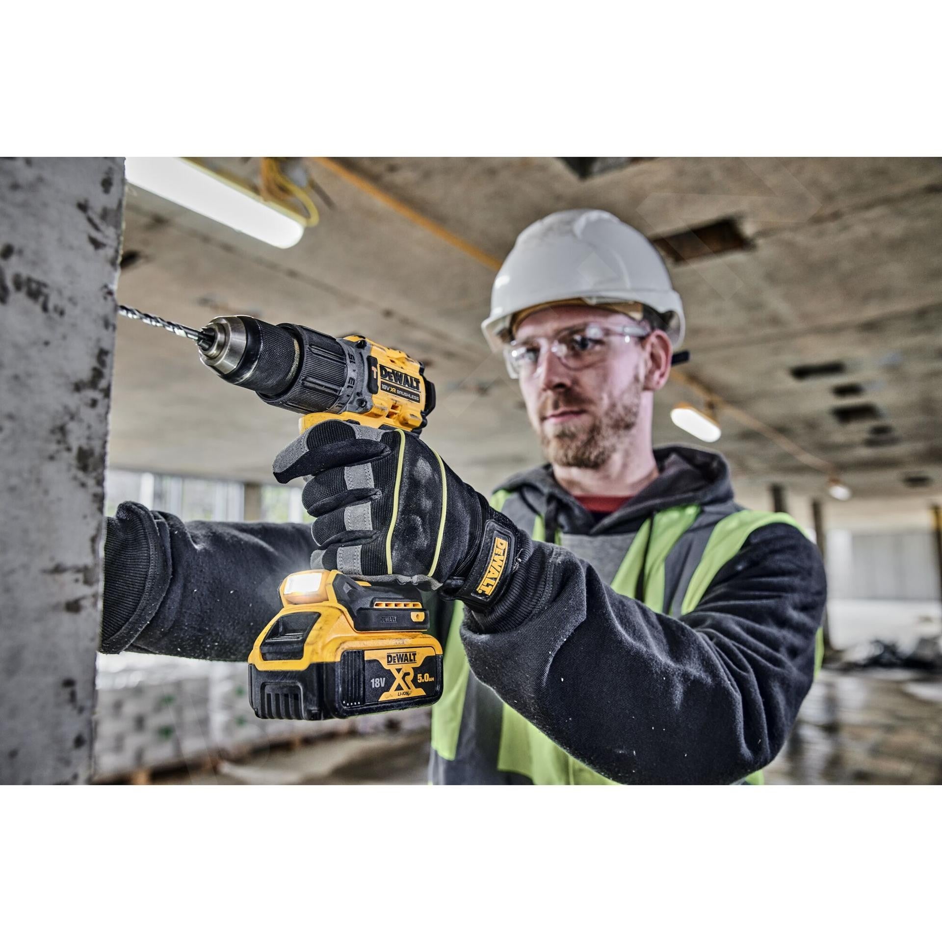Perceuse à percussion 18V (2x5,0 Ah) en TSTAK - DEWALT DCD805P2T-QW - 10