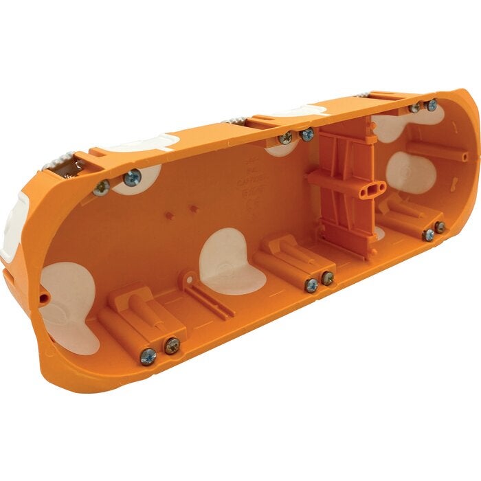 Boîte d'encastrement triple - CAPRI - Ht 40 - 8 entrées - 2