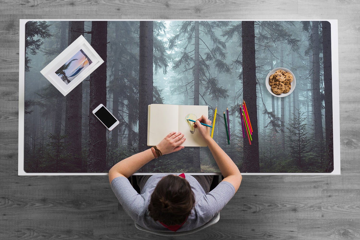 Mata na biurko mglisty las 120x60 cm, nastrojowa podkładka ochronna – Tulup - 3