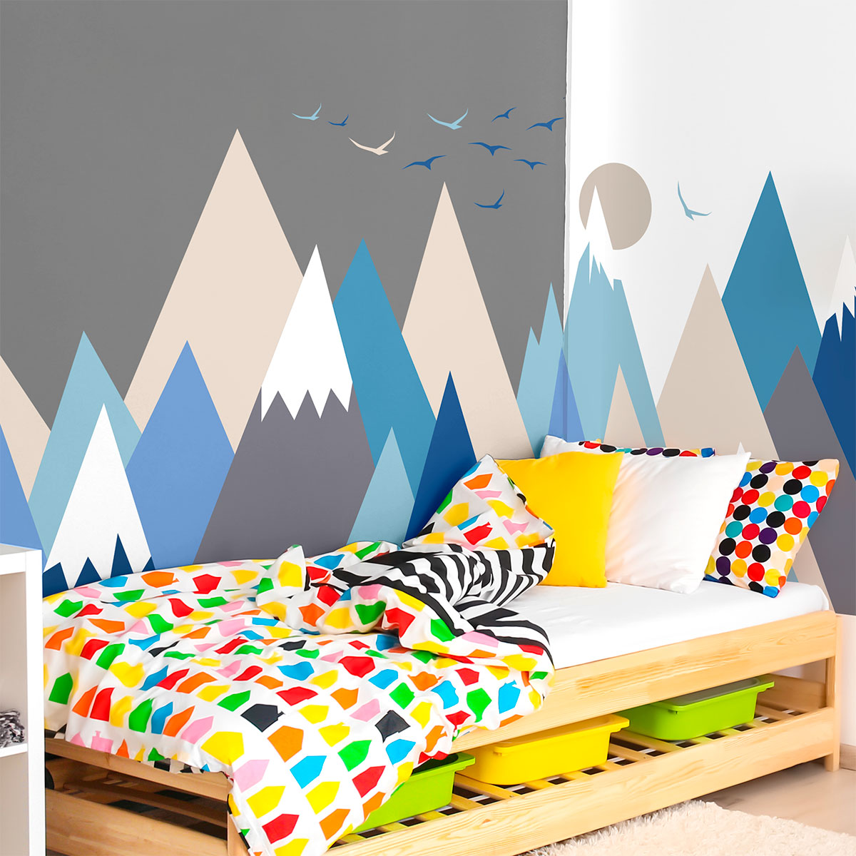 Vinilo niño escandinavo de montaña nicoka - adhesivo de pared - revestimiento sticker mural decorativo - 90x135cm