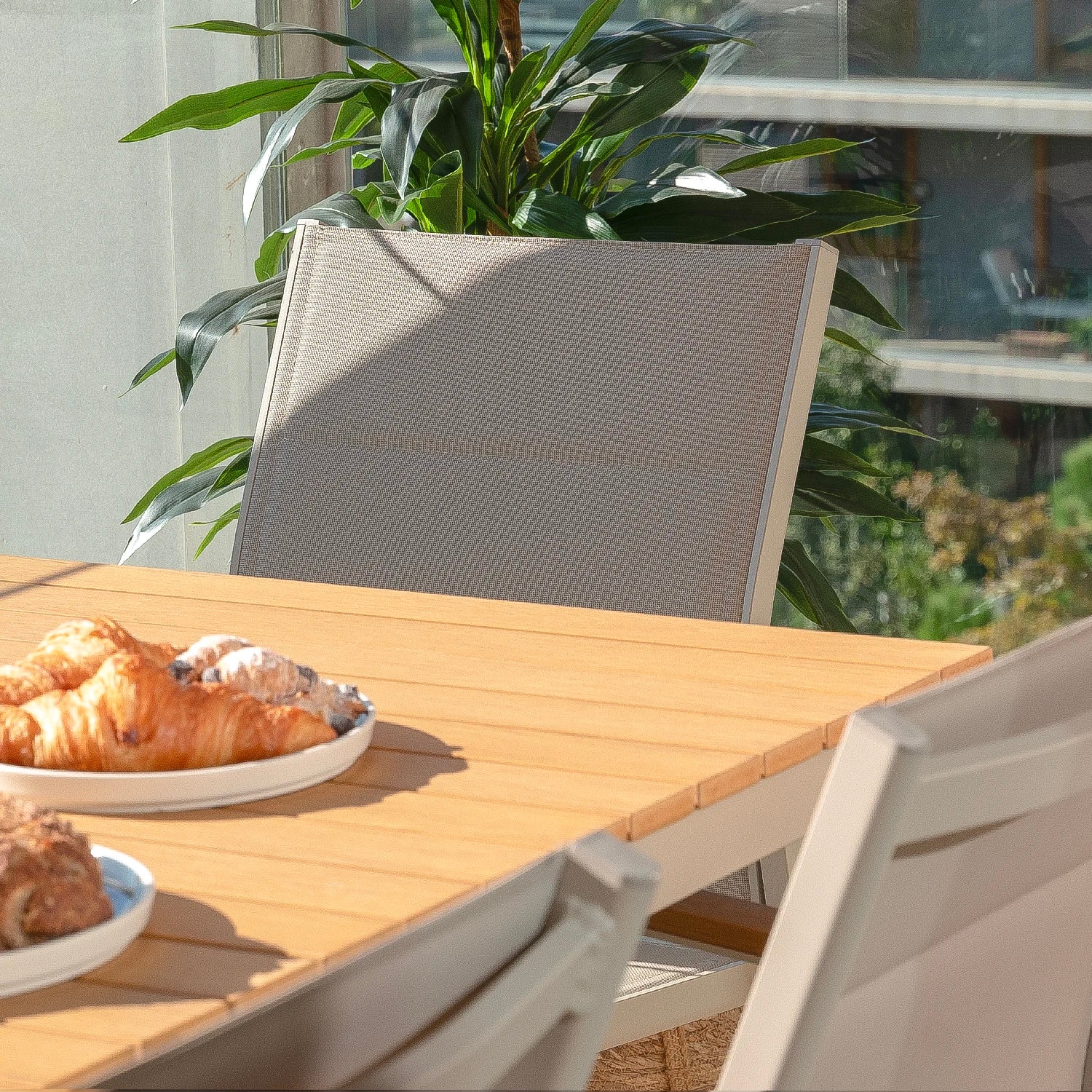 Mesa de comedor balcon 130x70 aluminio y polywood beige - Osaka - 3