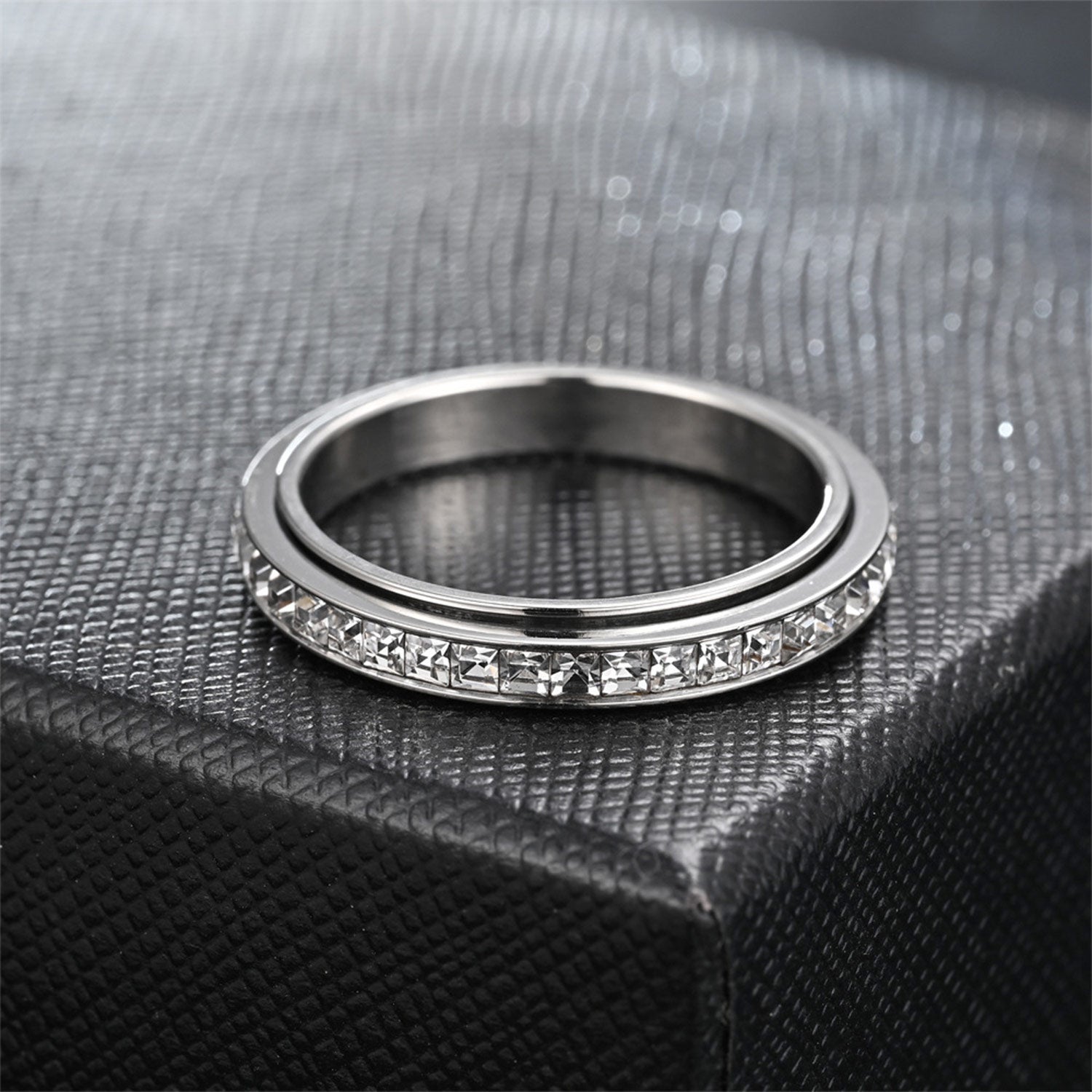 Anillo Giratorio Antiestrés Para Mujer Y Hombre | Ajustable Con Circón Cúbico | Joyería De Cobre Elegante | Alivia La Ansiedad Y El Estrés | Regalo Original
