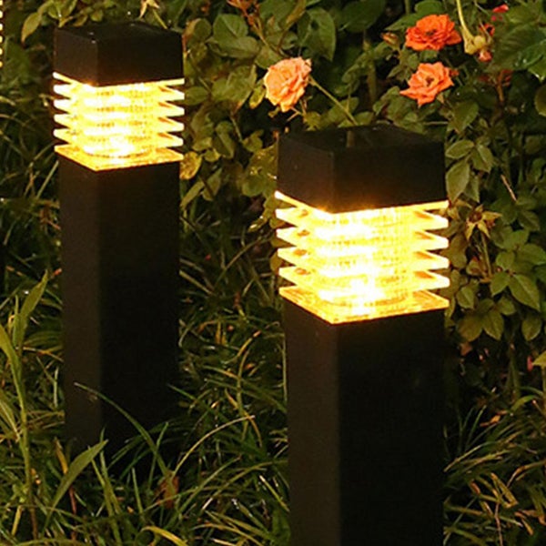 Zestaw 4 lamp solarnych, lampy solarne, zewnętrzne dekoracyjne lampy LED do trawnika, wodoszczelne lampy dekoracyjne, ciepłe światło