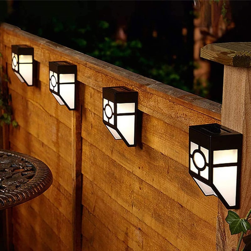 Zestaw 4 lamp solarnych ściennych do użytku na zewnątrz – Lampy solarne do ogrodzeń – Wodoodporne lampy solarne LED do ogrodu, na ogrodzenie i patio