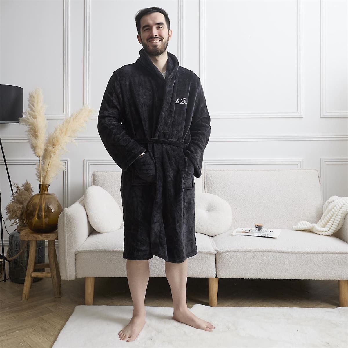 Robe de chambre polaire noire pour homme avec broderie 