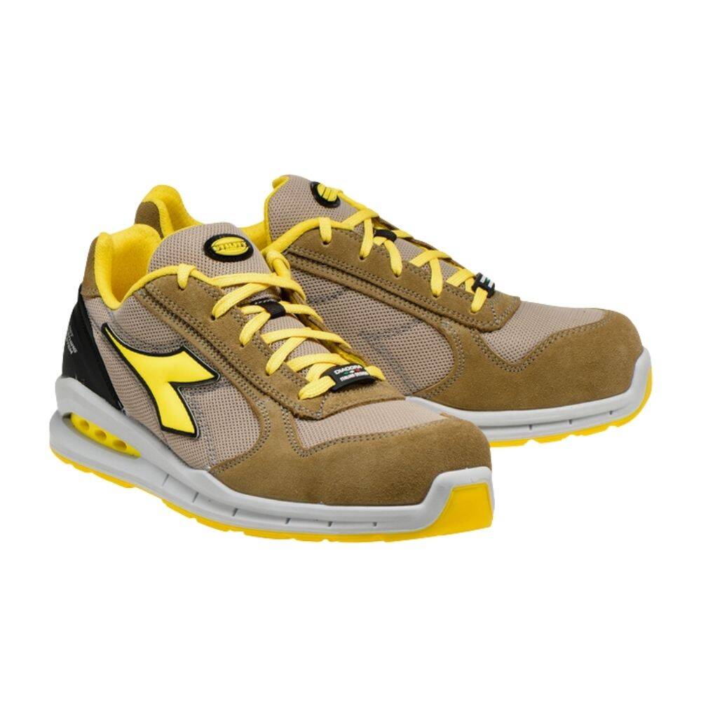 Chaussures Basses Airwalk Beige - Taille 37 EU (6.5 US) - Faux Cuir - Neuves Avec Boîte