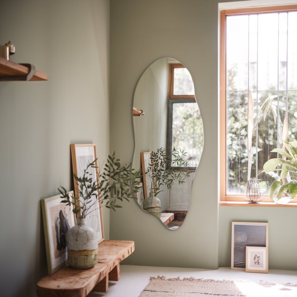 Specchio Decorativo con Forma Organica e Irregolare, Per Arredare Salotto, Camera o Ingresso con Stile - 45 x 100 cm - 6