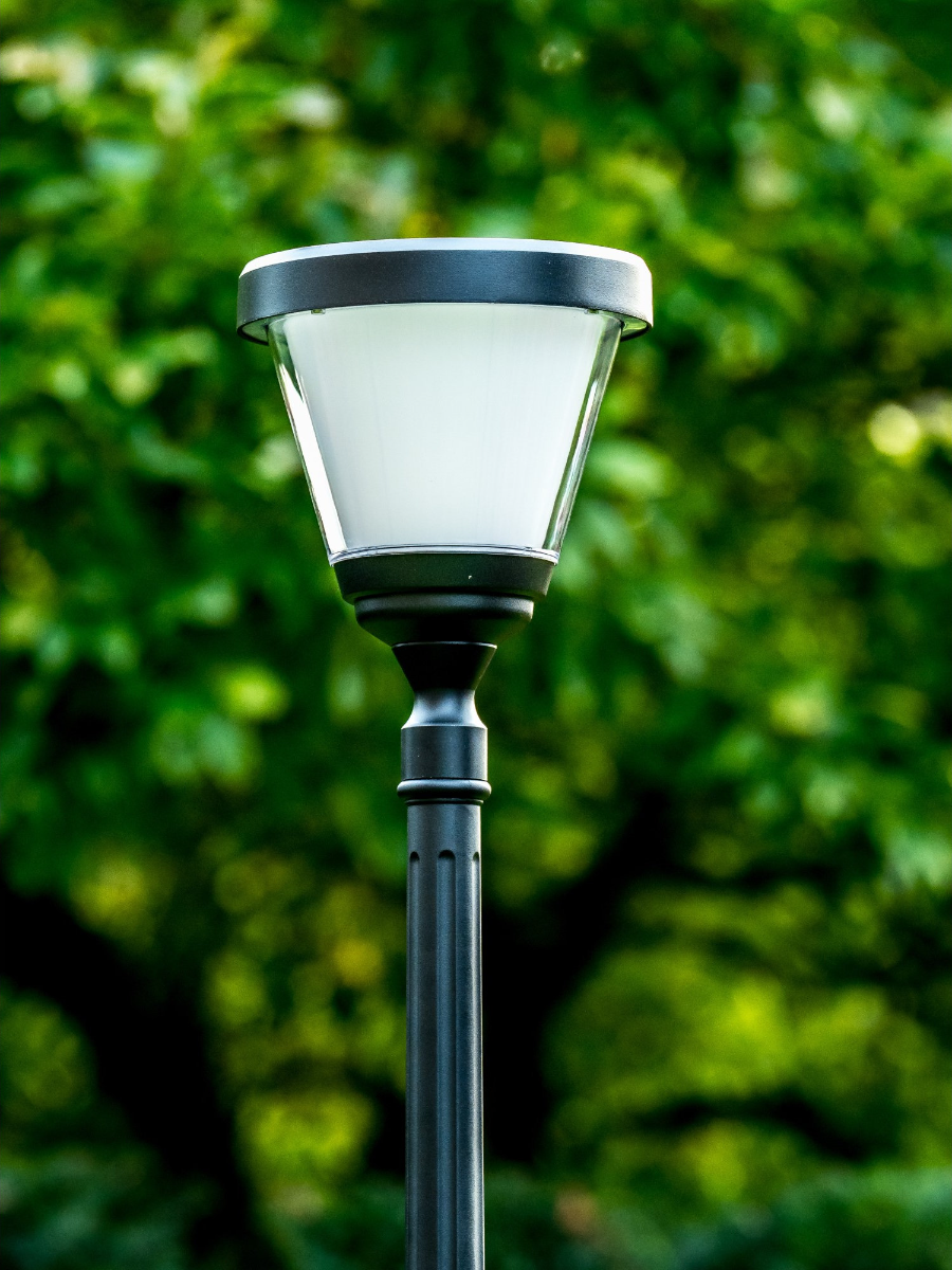 Réverbère solaire Iplux® Oslo 160cm- Haute qualité - Durée de combustion 15 heures - 12