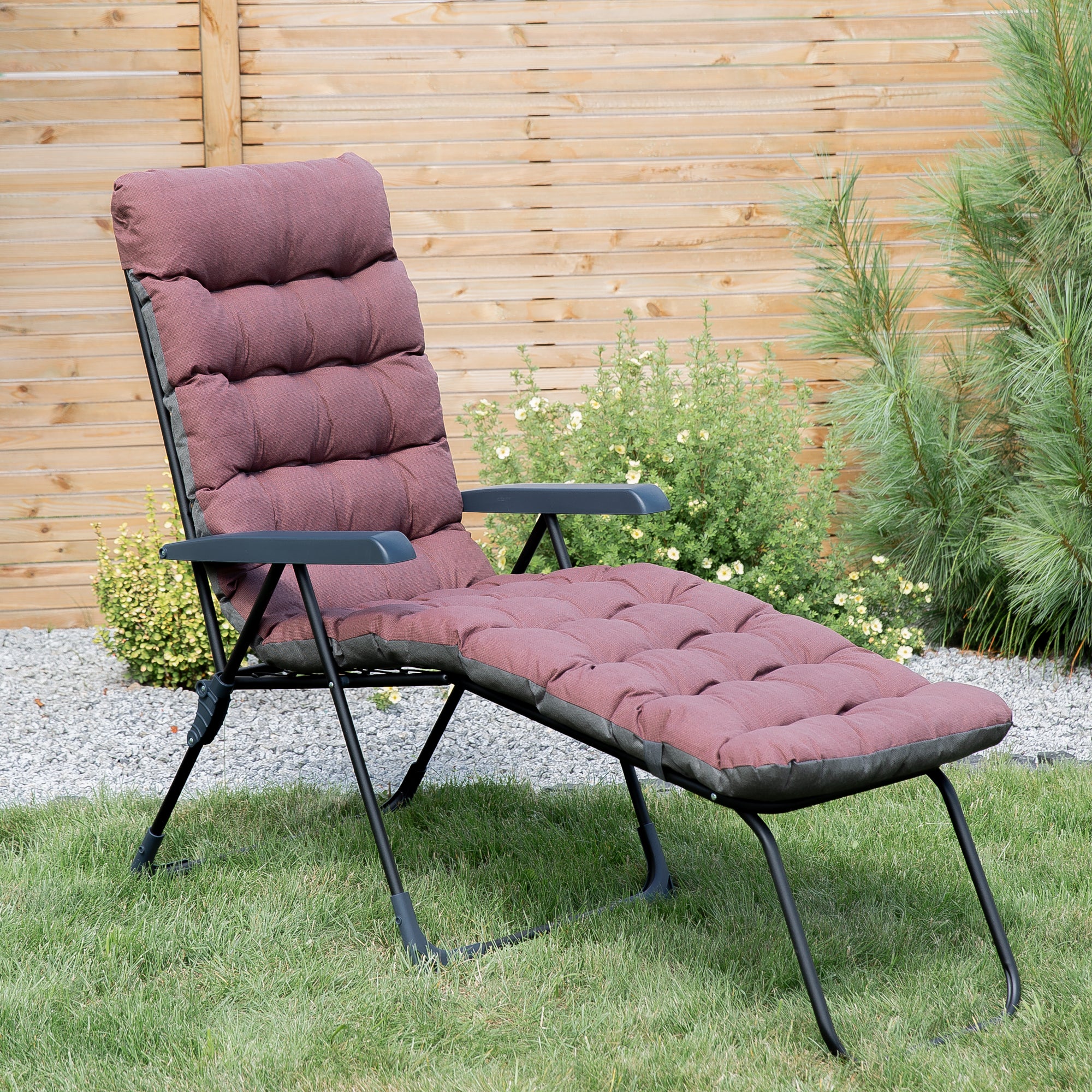 Leżak ogrodowy z podnóżkiem Setenil Black Edition ciemnobrązowy Patio - 2