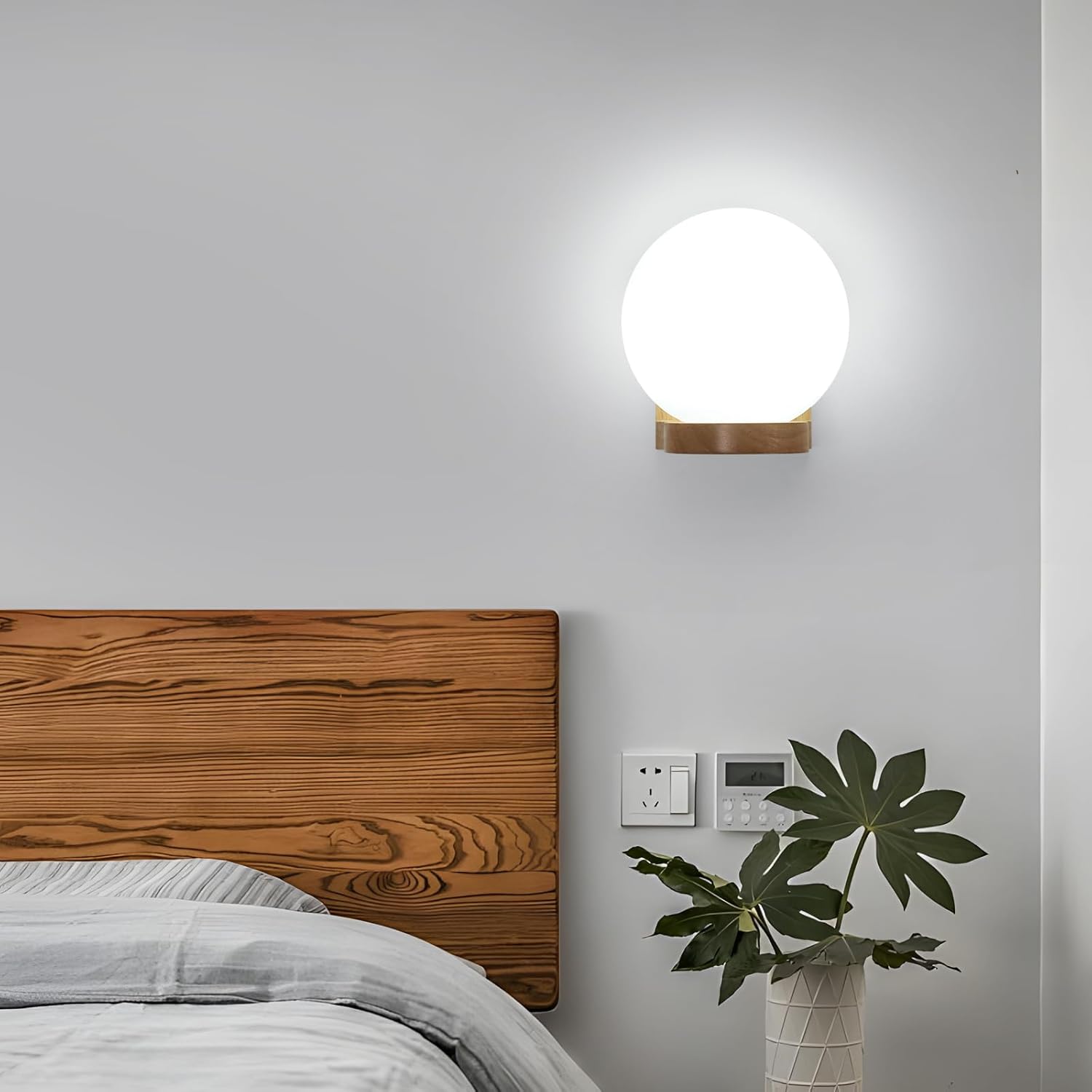 COMELY Applique Murale Intérieure en Bois,Lampe Murale Vintage avec Abat-jour en Verre E27,Luminaire Moderne Minimaliste pour Chambre,Couloir,Escalier - 3