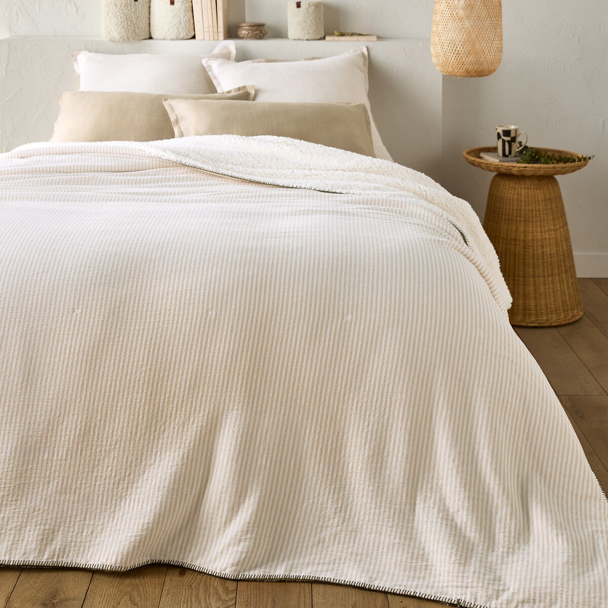 Surmatelas Pur Coton 300 Fils - Remplissage Duvet Alternatif - Épaisseur Optimale Pour Grand Lit - Housse Lavable Résistante à L'eau - Confort Hôtelier - 4