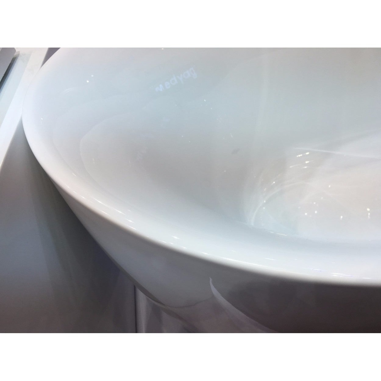 Baignoire îlot MAUI 170x80 cm avec Robinetterie - 5