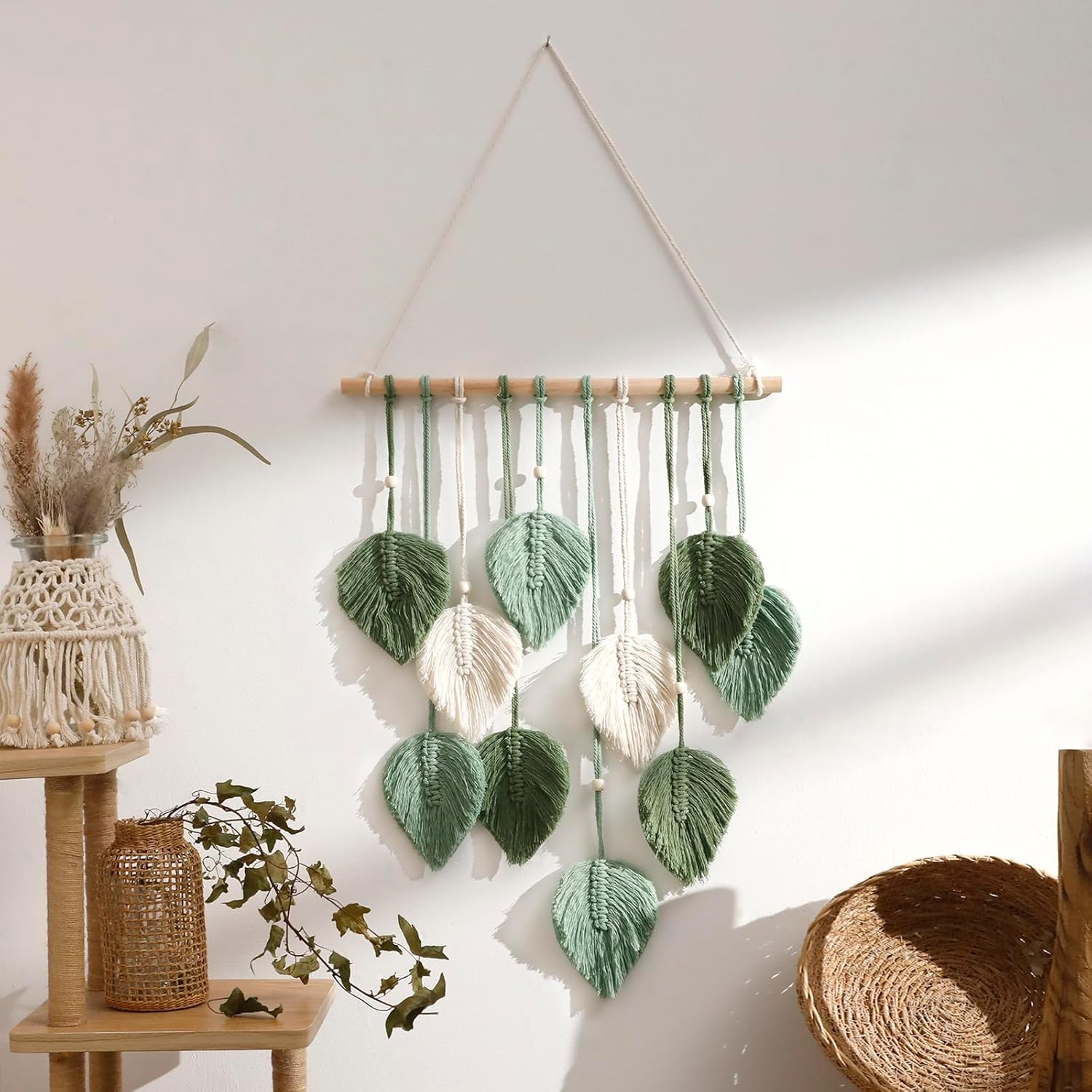 40 x 90 cm Tapisserie en macramé, tissée à la main, style bohème, motif feuilles gris-vert, décoration rustique à pompons pour chambre, salon, do - 2