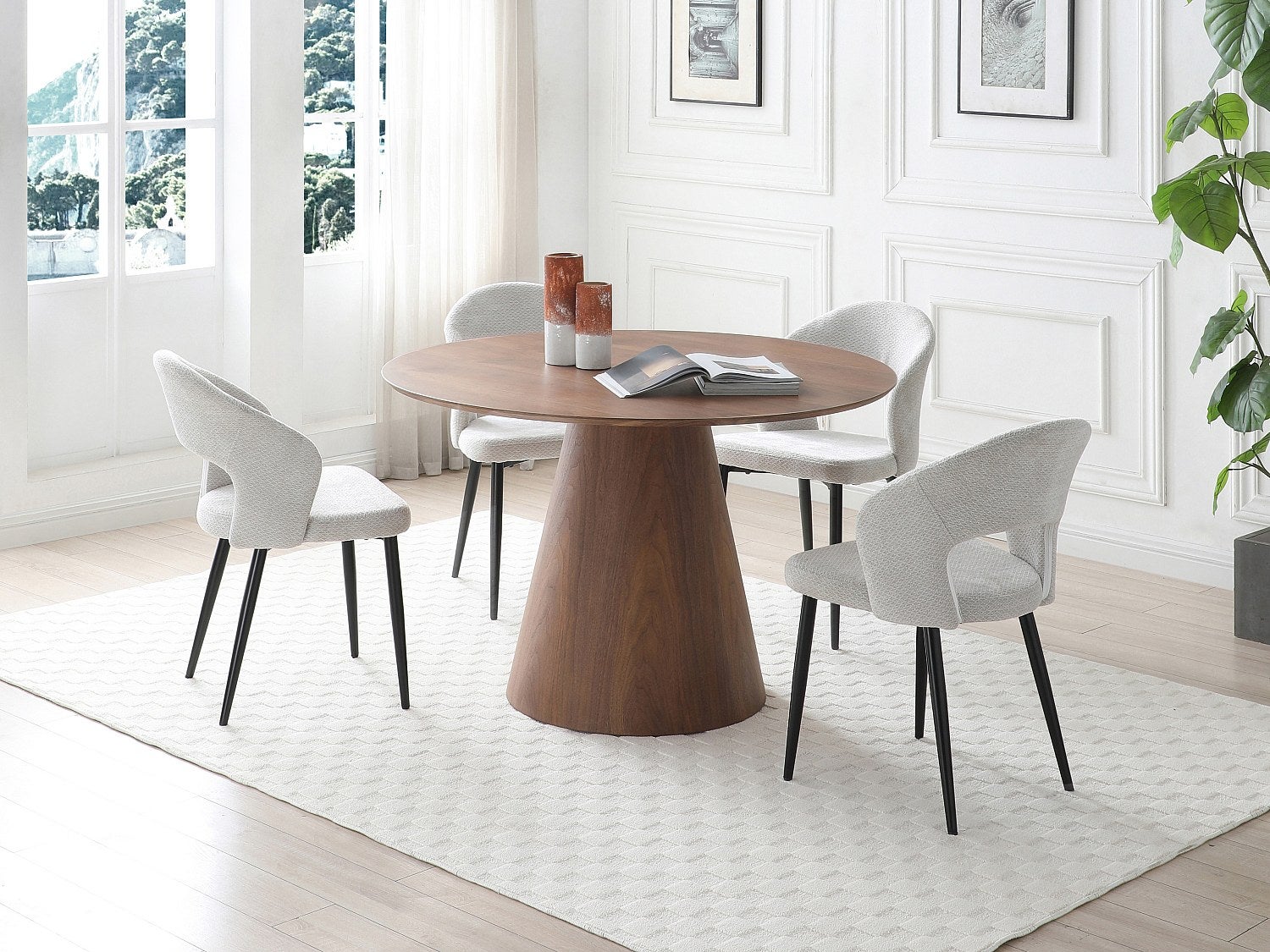 Stół do jadalni okrągły dla 4 osób z MDF - Naturalny ciemny - ANTALIZA