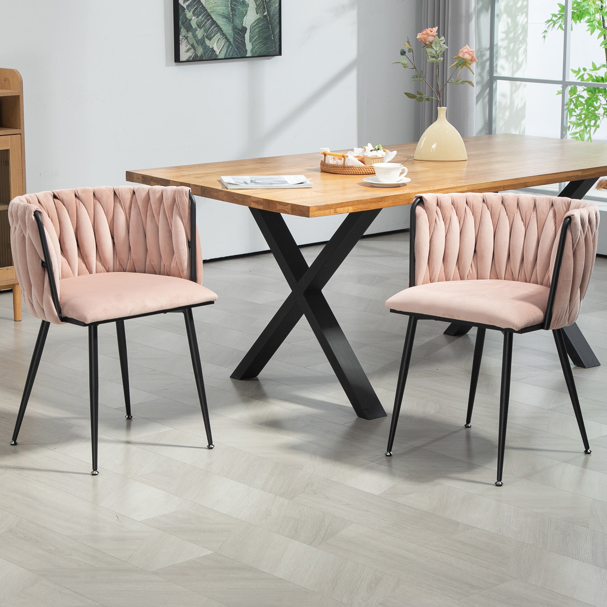 Set Di 2 Sedie Da Pranzo In Velluto Nero Con Gambe Metallo Dorato – Design Moderno, Imbottite, Portata 115 Kg