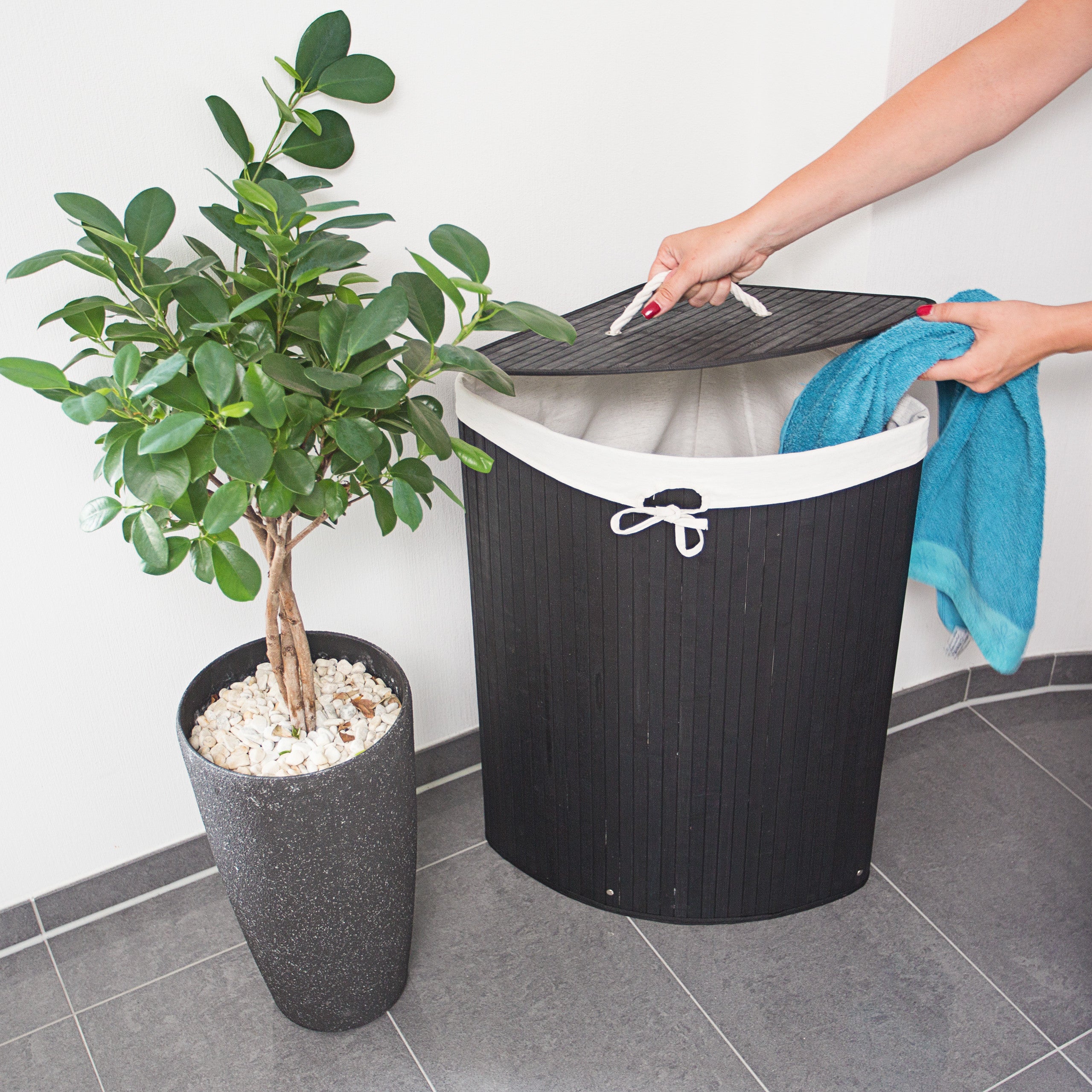 Panier à linge bambou, corbeille linge pliante, 60 L, sac intérieur coton, 65 x 49,5 x 37 cm, noir, Relaxdays - 3