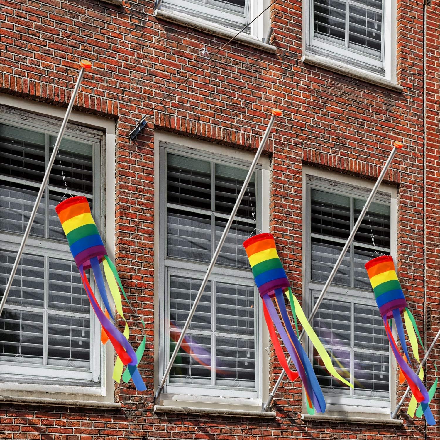 Lot de 2 manches à air décoratives à suspendre arc-en-ciel, matériau imperméable, convient pour une suspension en extérieur, 24 pouces - 6