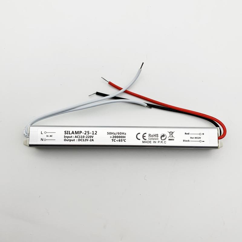 Transformateur 220V Vers 12V 2A étanche IP44 – Pour Guirlandes LED, Décorations De Noël Ou éclairage Extérieur