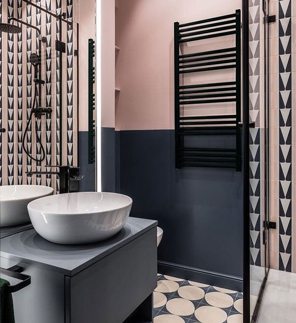 Sèche-serviette eau chaude noir de 1380mm de haut et 680mm de large - 757 Watt - FIO1380/680SXN - 3