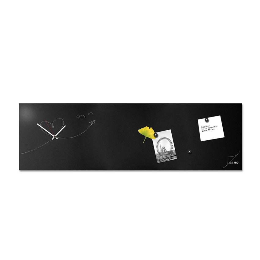Horloge murale design moderne avec tableau noir magnétique Paper Plane ...