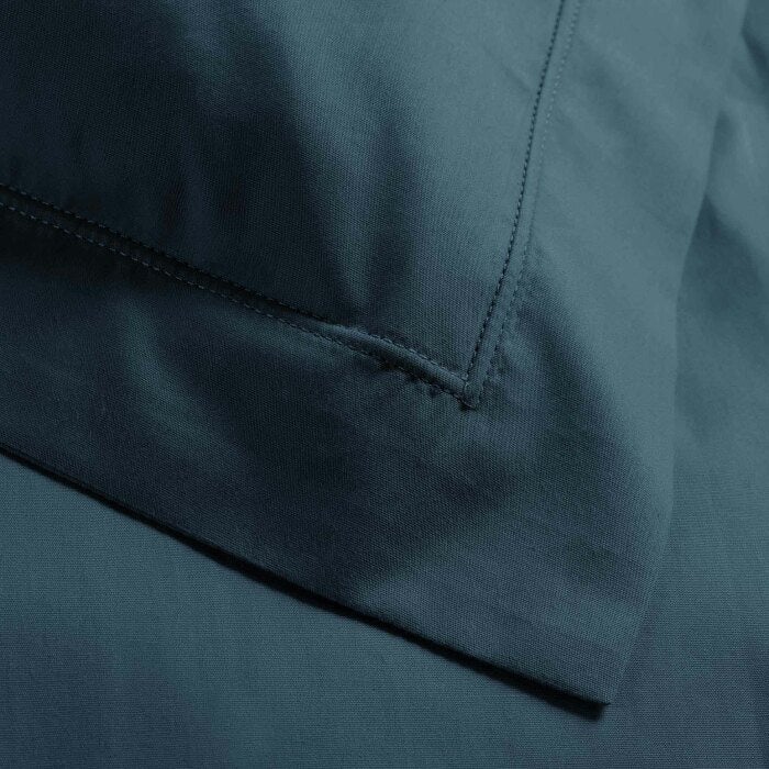 Taie d’oreiller 63 x 63 cm en percale Bleu – Volant plat & point bourdon - 2