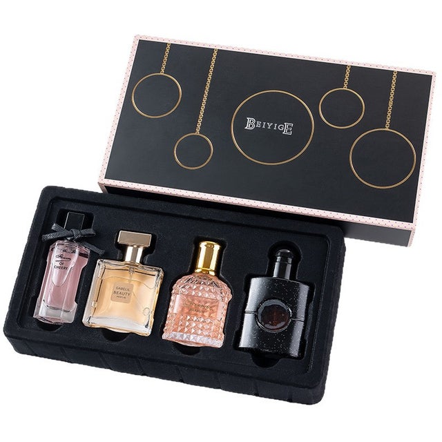 Coffret de parfums pour femmes:4 parfums floraux et fruités,emballage coffret cadeau,volume total 105 ml(25 ml x 3 + 30 ml)