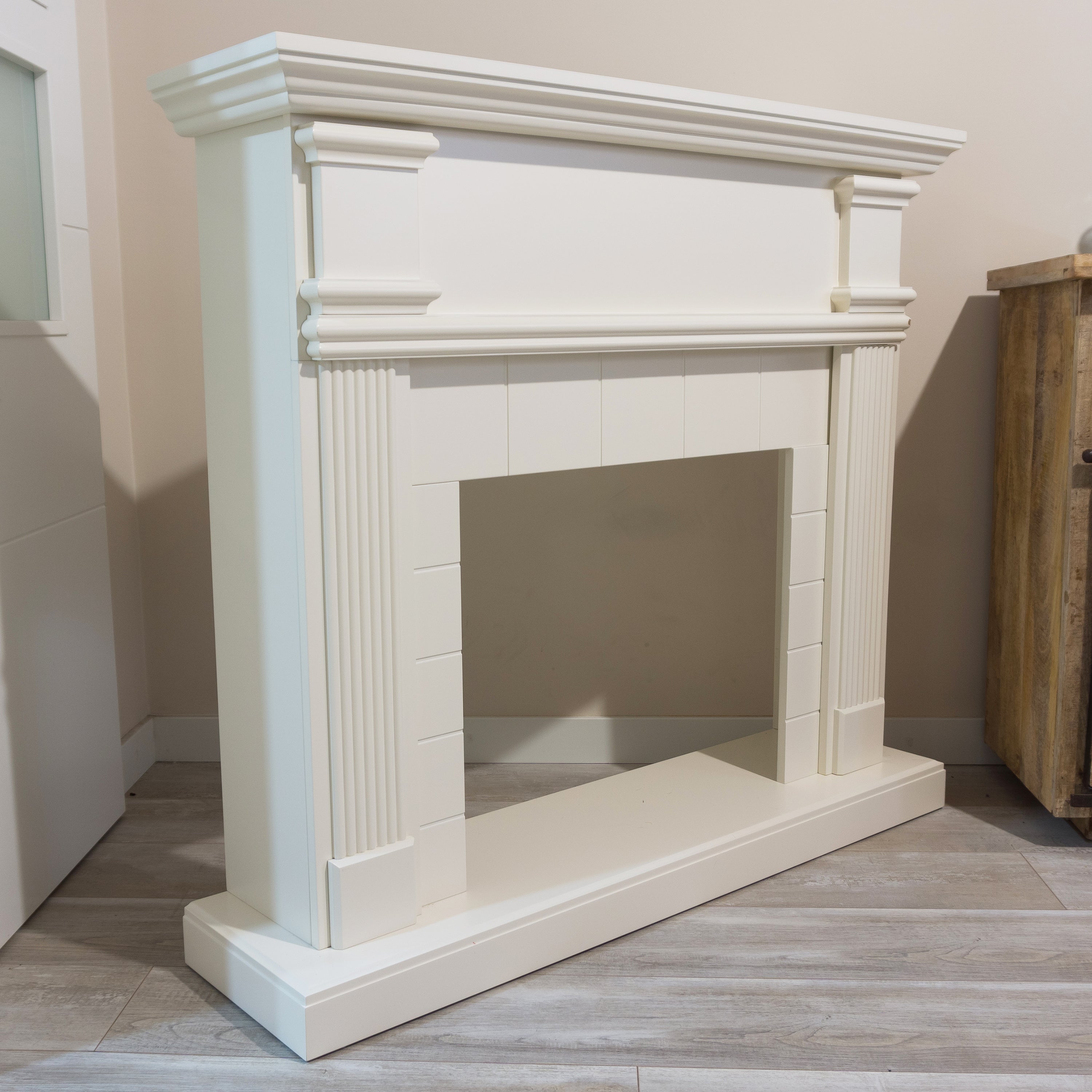 Marco de chimenea caldera blanco de alta calidad fabricado en europa sined marco de chimenea caldera blanco para inserto eléctrico de chimenea vulcano