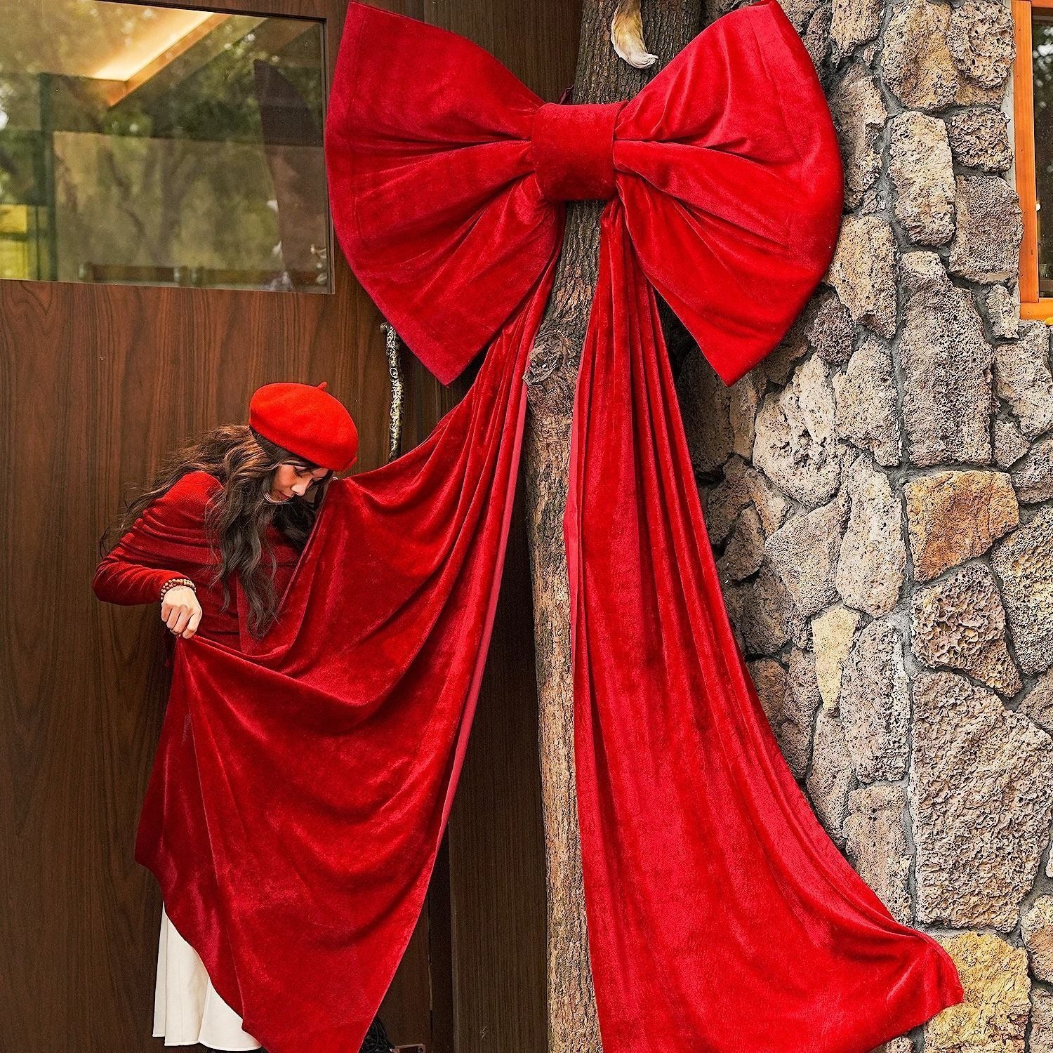 Grand nœud décoratif rouge, nœud en velours, nœud d'anniversaire ludique, parfait pour les mariages et les célébrations, 50 x 38 cm (avec queue de 3m) - 7
