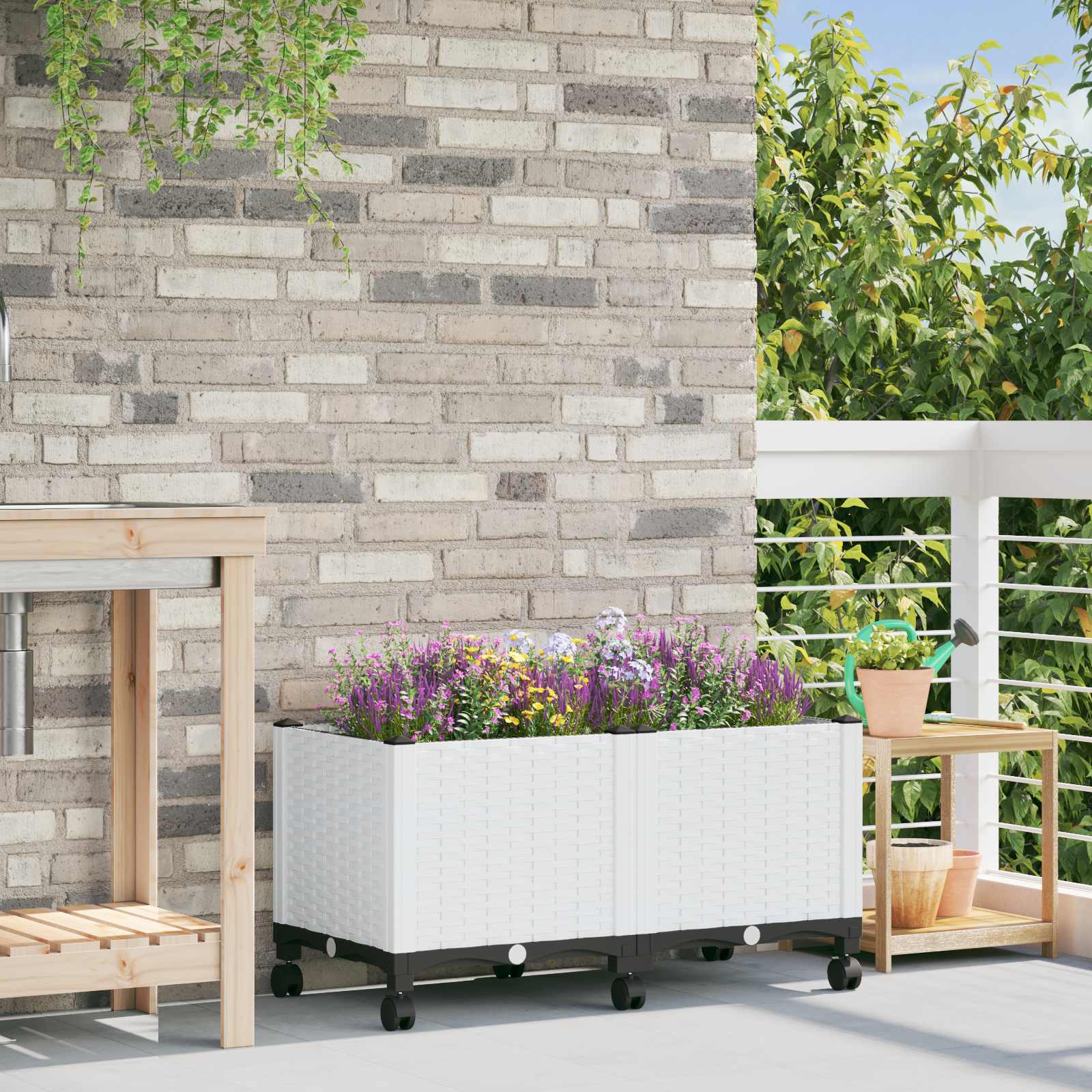 Jardinera con ruedas - Polipropileno - Blanco - 80x40x44cm | Leroy Merlin