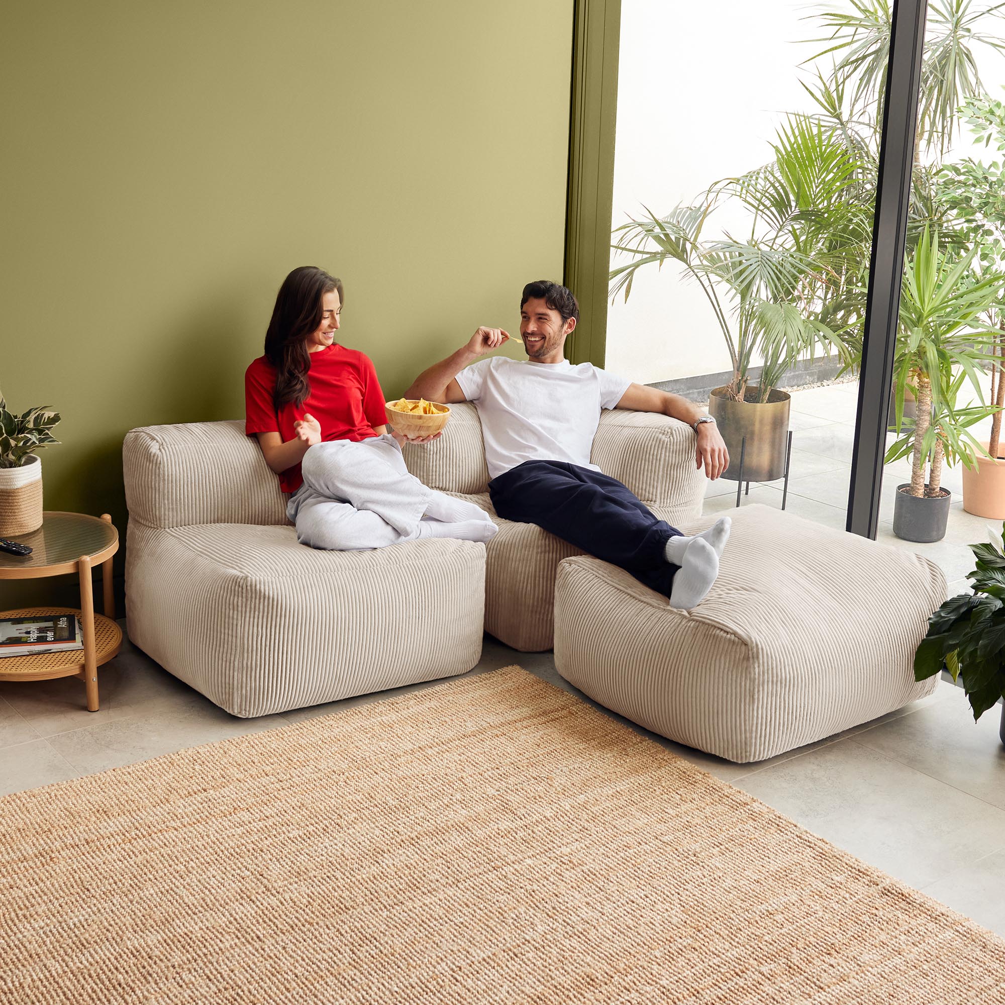 Ensemble Icon canapé poufs 3 pièces : angle, fauteuil et repose-pieds beige Oeko-Tex® - 3