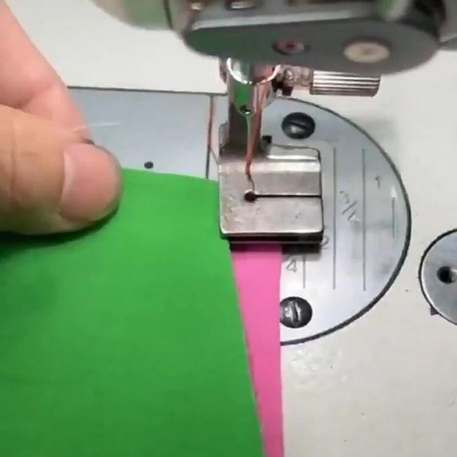 Othmro 2 piedino per macchina da cucire #T35, piedino per macchina da cucire a doppio anello, in plastica e acciaio, piedino per macchina da cucire industriale, piedino per macchina da cucire a Othmro 2 piedino per macchina da cucire #T35, piedino per macchina da cucire a doppio anello, in plastica e acciaio, piedino per macchina da cucire industriale, piedino per macchina da cucire a