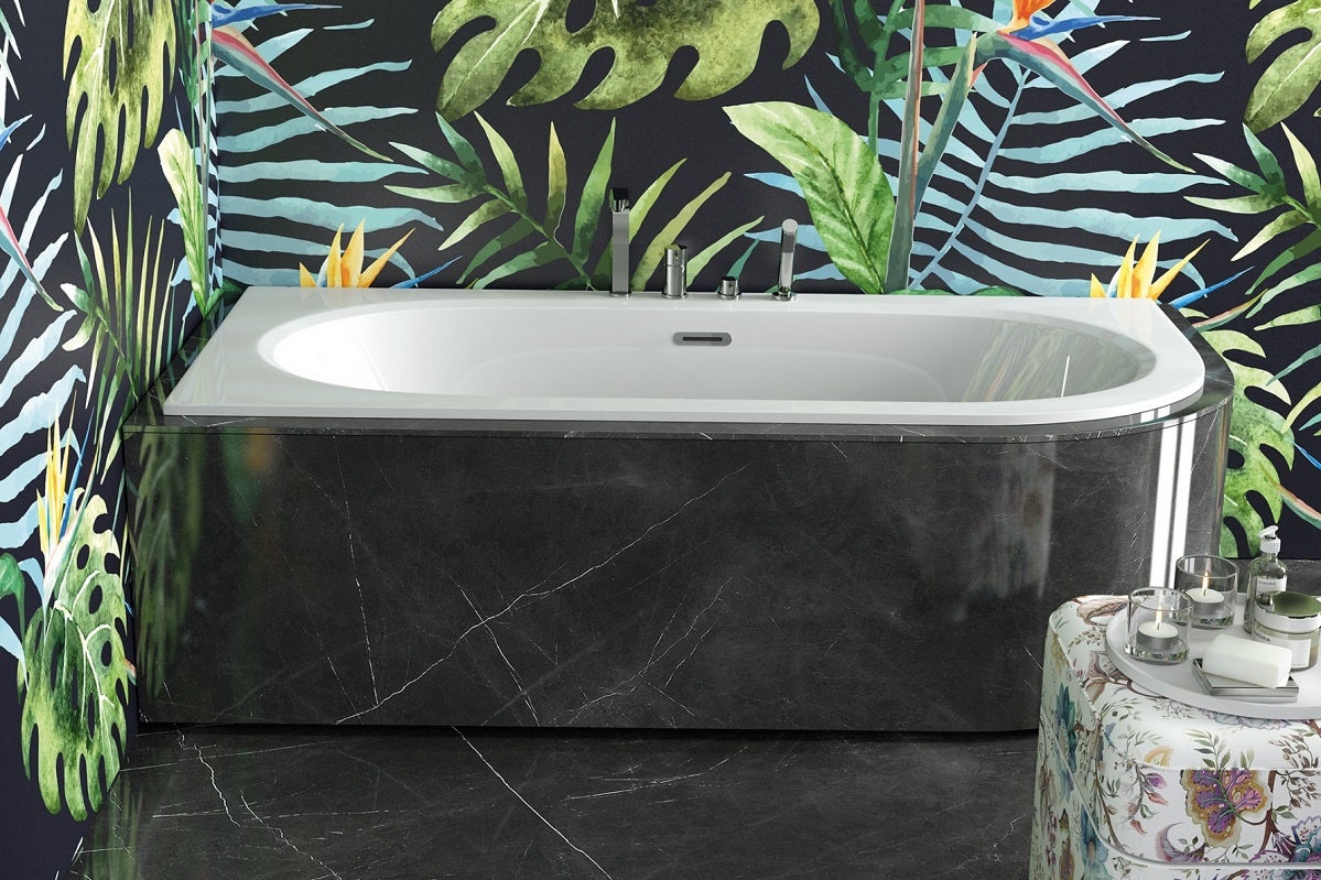 Bañera asimétrica izquierda blanca con desagüe cromo avita slim + 150x75