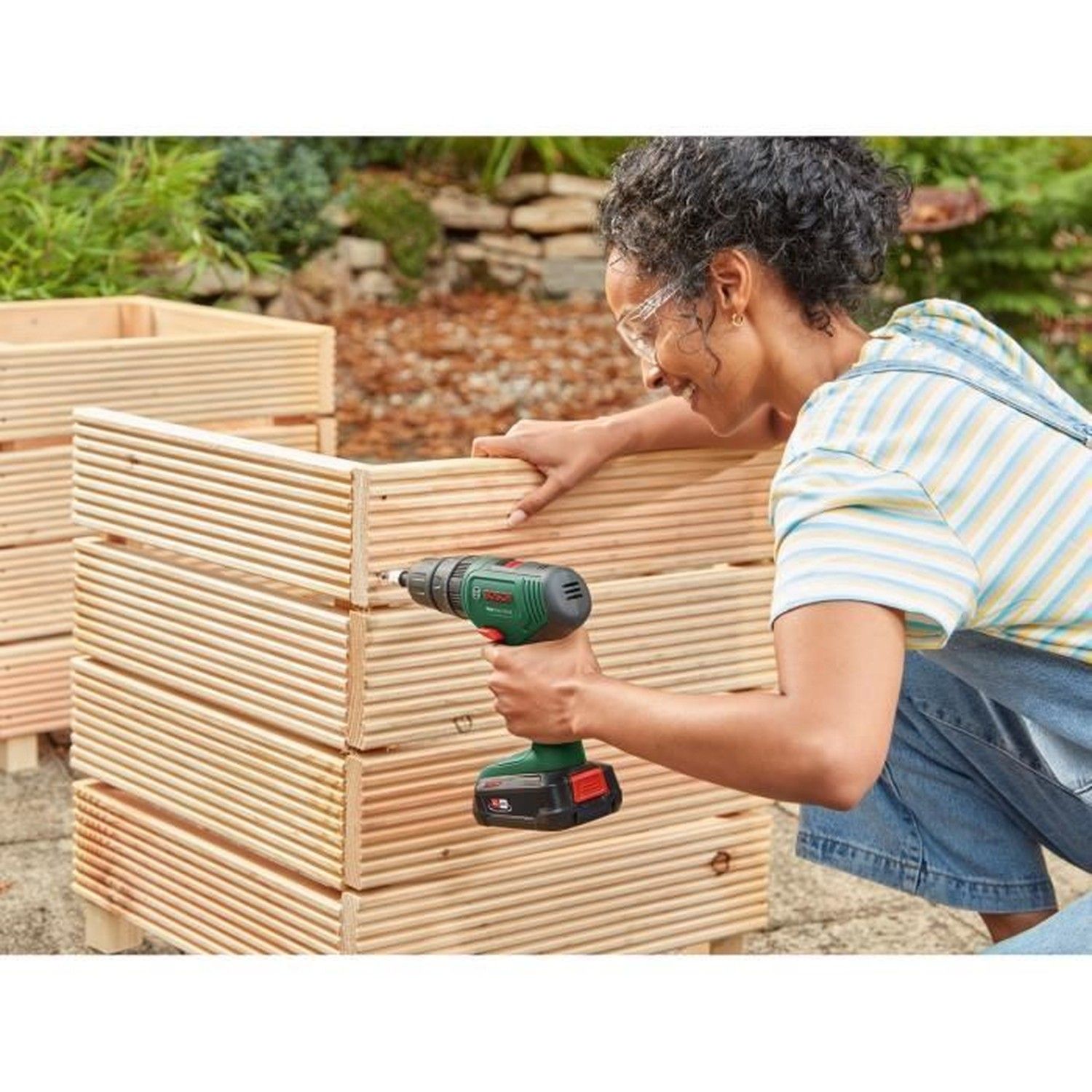 Bosch Home and Garden Universal Impact 18V -Perceuse à percussion sans fil + chargeur, + mallette - 6