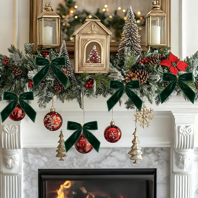 Set di 24 fiocchi in velluto per eleganti decorazioni per albero Set di 24 fiocchi in velluto per eleganti decorazioni per albero