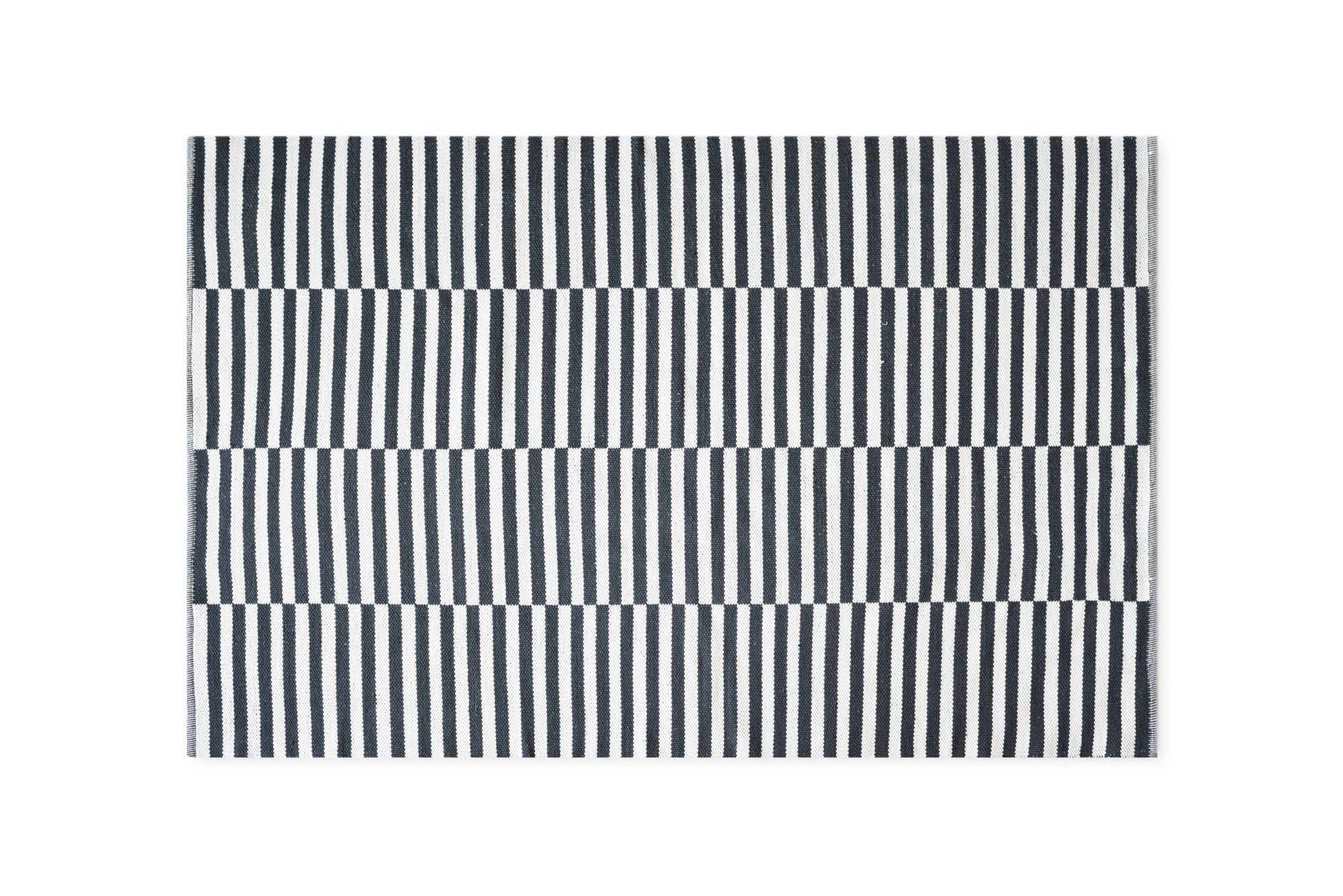Dywan bawełniany w czarne i białe linie 175x235 cm | Nowoczesny i uniwersalny