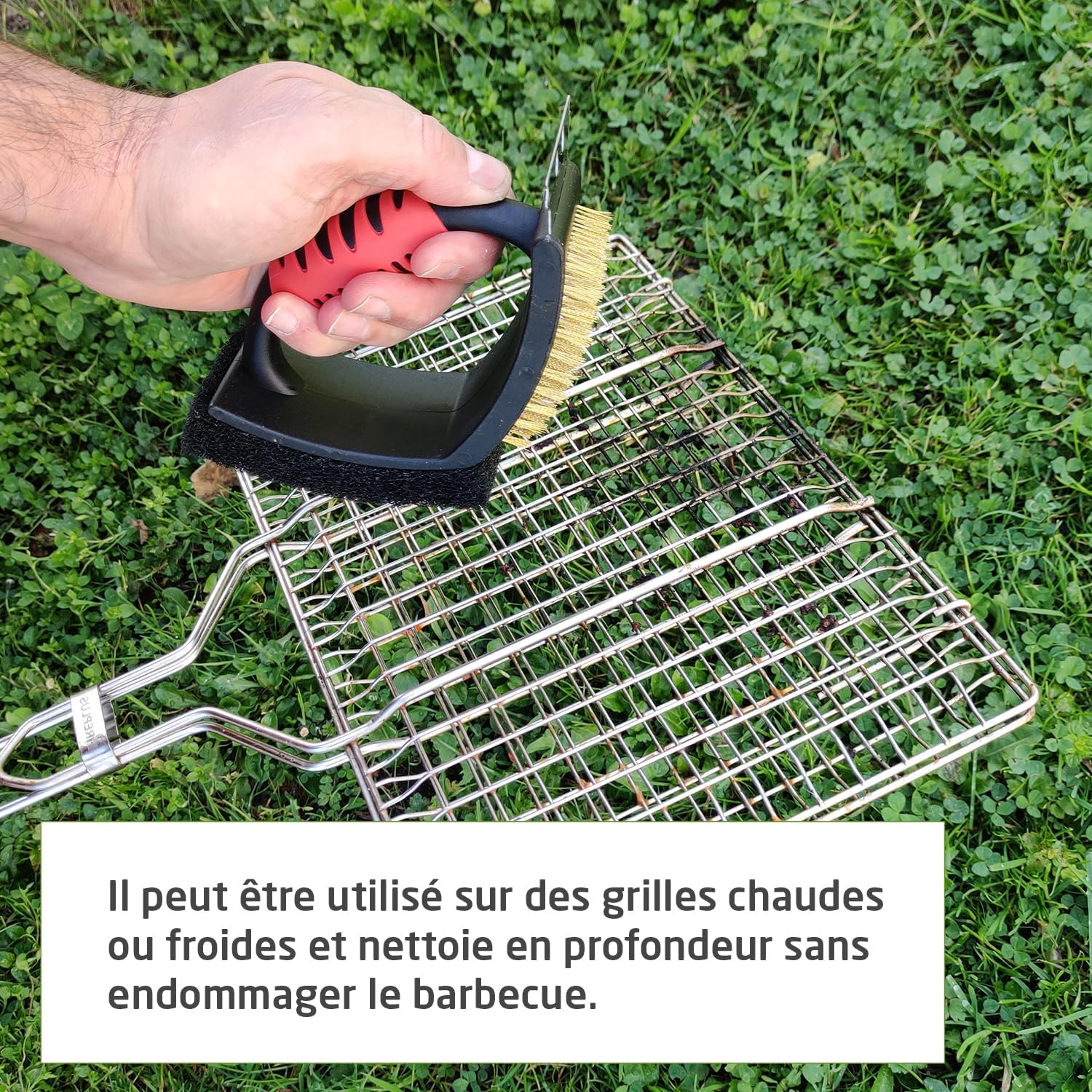 3 in 1 Barbecue Cleaning Brush | Brosse, Grattoir et Tampon à Récurer | pour Barbecues et Grilles au Charbon de Bois, au Gaz ou Électriques - 5