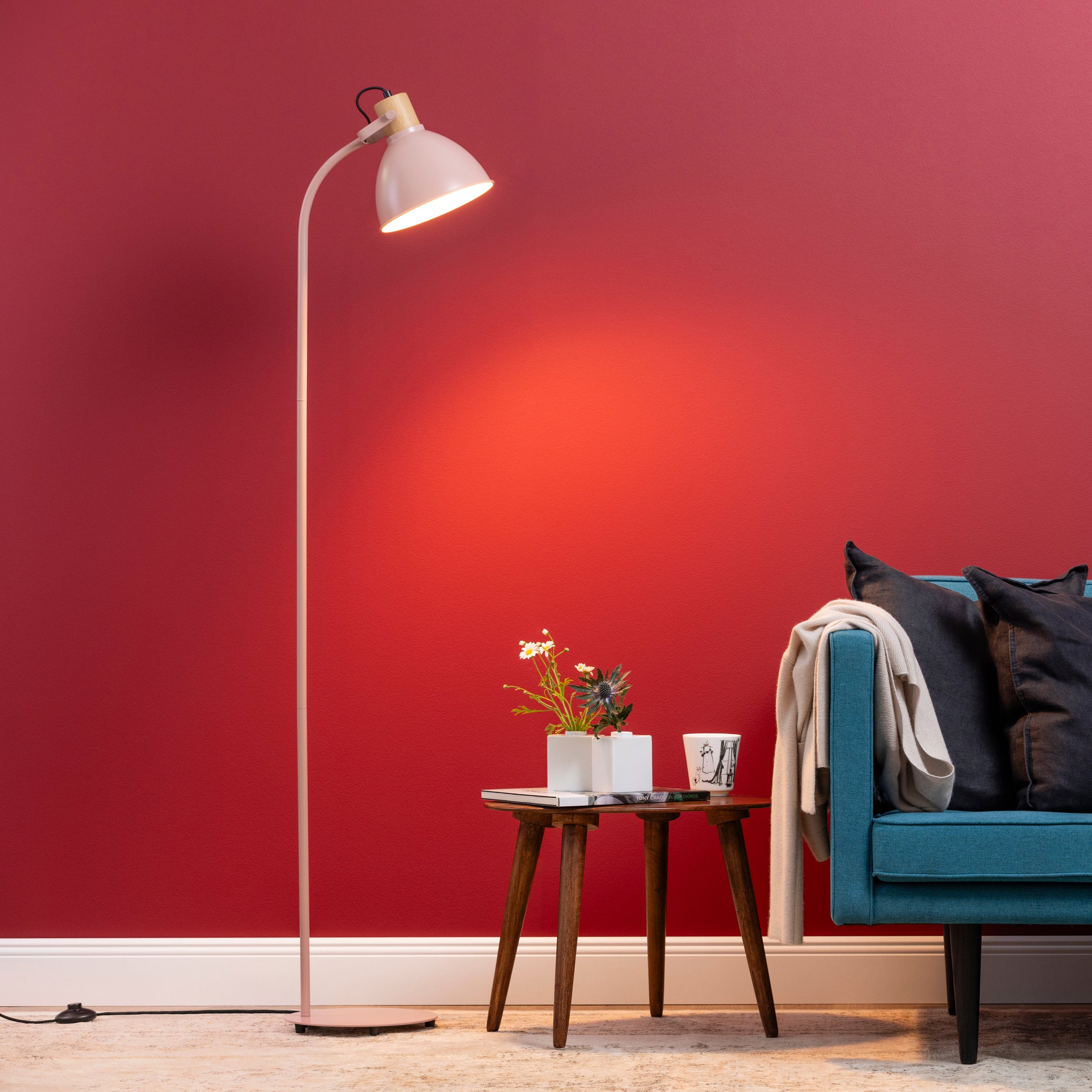 Brilliant Lampa podłogowa Erena 1.5m jasnoróżowy metal/drewno włącznik nożny 1x A60, E27, 40 W, pasuje do zwykłej żarówki (brak w zestawie) - 6