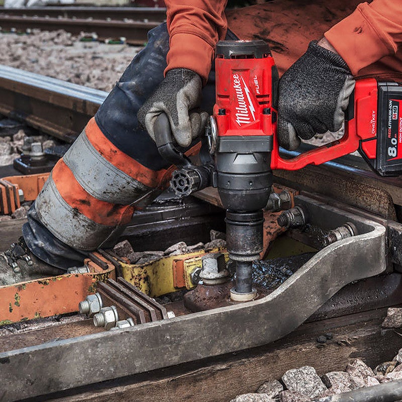 Boulonneuse à chocs MILWAUKEE M18 FUEL ONEFHIWF1-802X - 2 batteries 18V 8Ah - chargeur 4933459733 - 3
