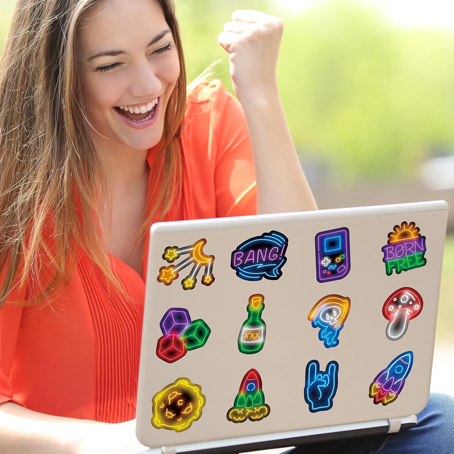 Autocollant 200 Pièces Stickers Neon Cool,Stickers Pour Skateboard Scrapbooking Pc Ordinateur Portable Valise Telephone Macbook Bouteille Tablette 98560552